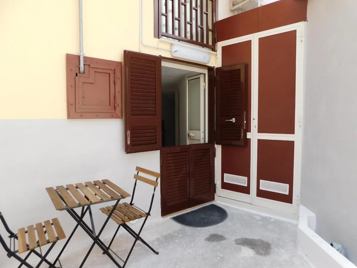 Flat 93 Apartment Naples